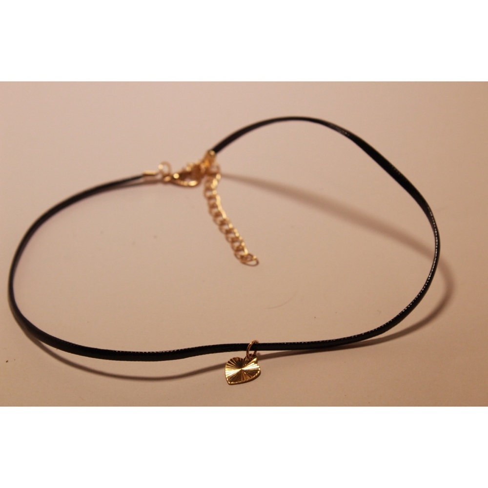 Black Choker With heart